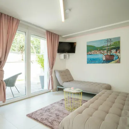 Ivana By Interhome