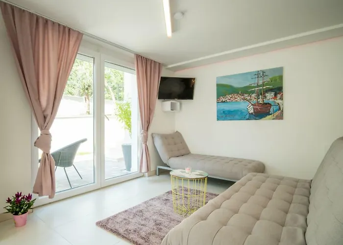 Ivana By Interhome