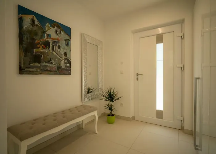 別荘 Ivana By Interhome