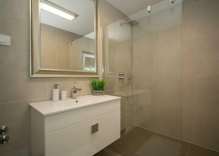 Ivana By Interhome *