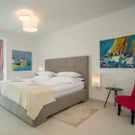 Ivana By Interhome Tatil Evi